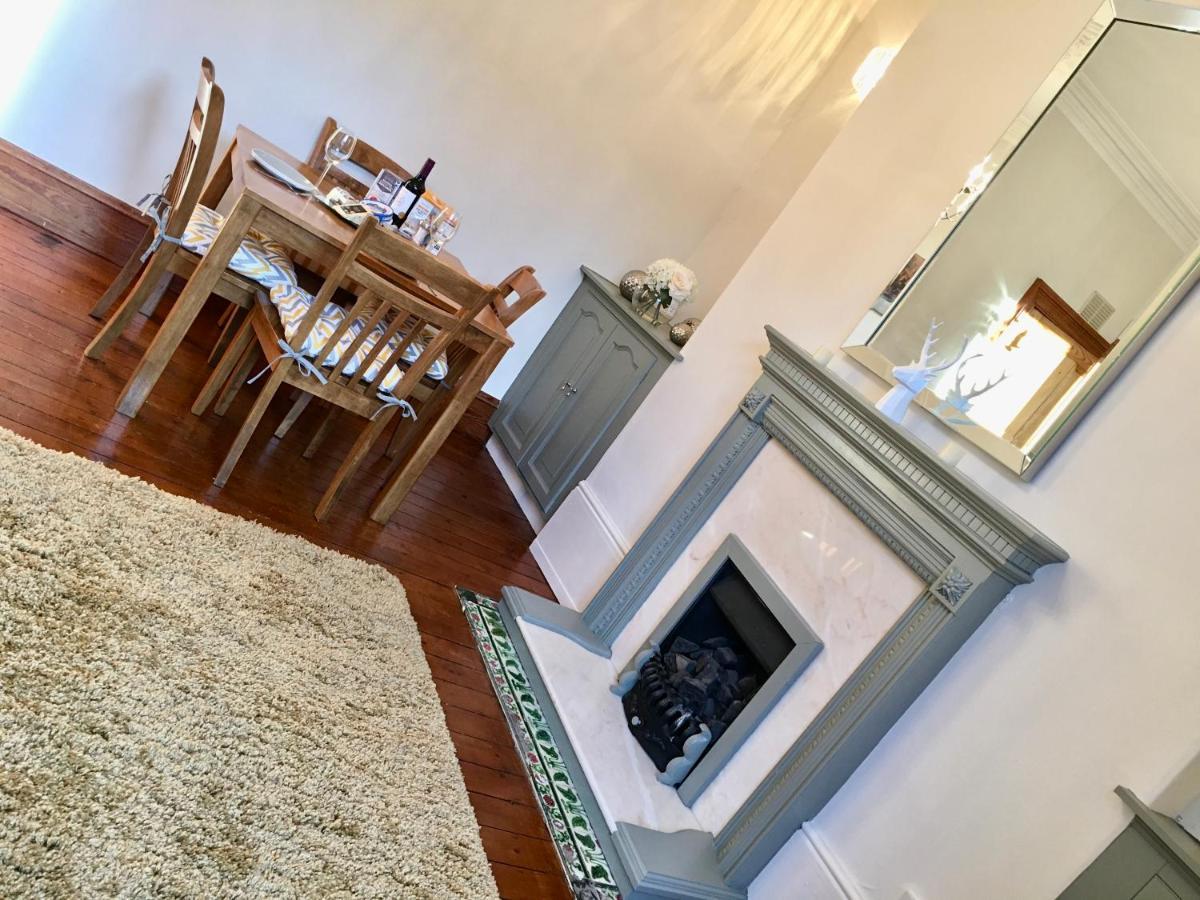 Cosy 2 Bedroom Central Apartment - Free Parking, Free Wifi Aberdeen Kültér fotó